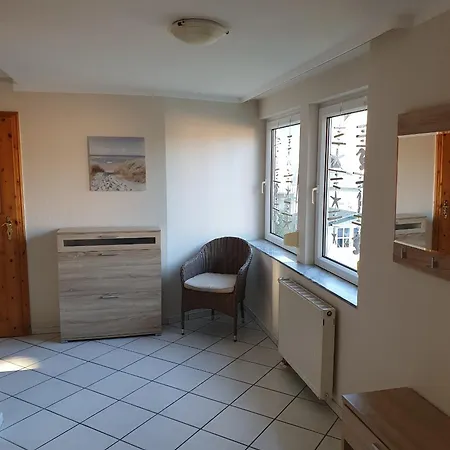 Birkenstrasse 11a 4 * زنغست